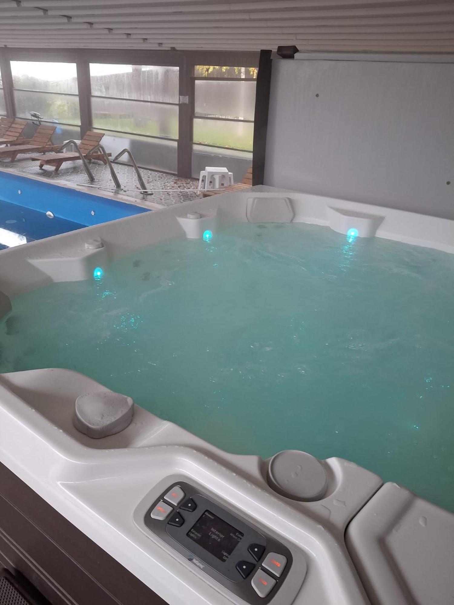 Vila Crinilor Calimanesti Ngoại thất bức ảnh